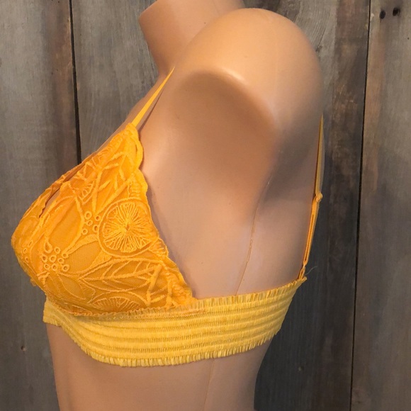 Aerie Lace Triangle Bra - Picture 2 of 13